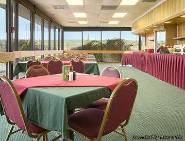Days Inn Lafayette/University Restaurant photo